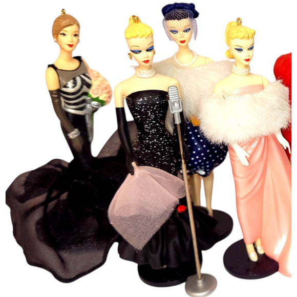 Vintage 1995 Barbie #2 Glam "Solo in the Spotlight" Ornament - Picture 5 of 7